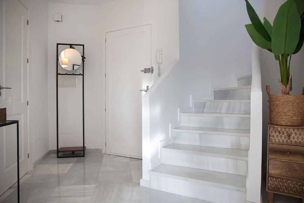 Superb Townhouse In Golden Mile Appartamento Marbella